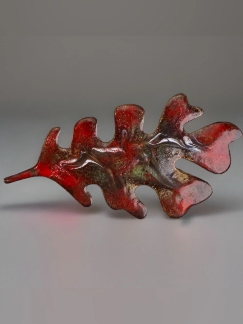 Vintage copper Red swirl Leaf-Shaped Brooch